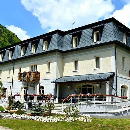 Hotel Saisera Valbruna Esterno foto