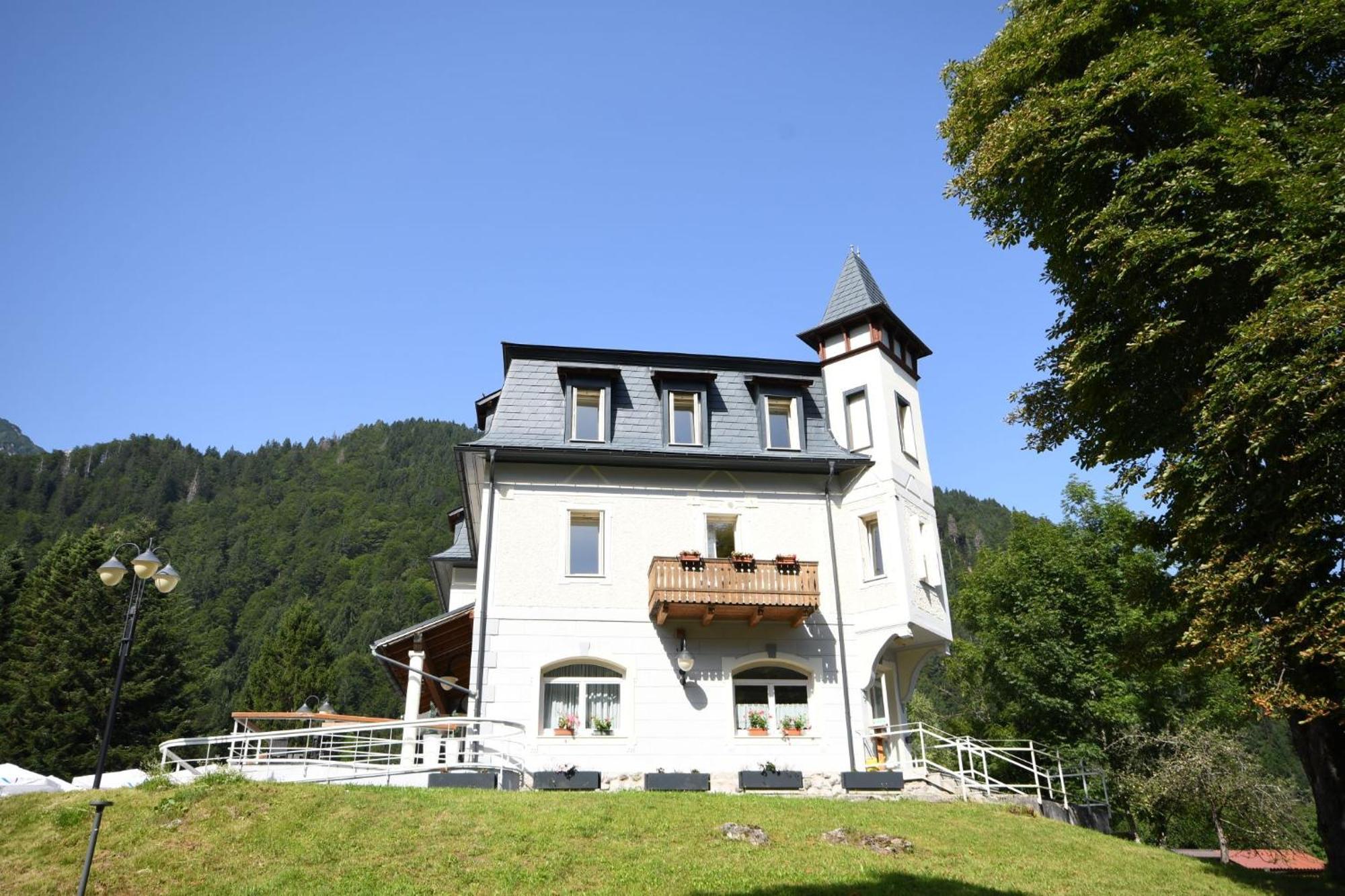 Hotel Saisera Valbruna Esterno foto