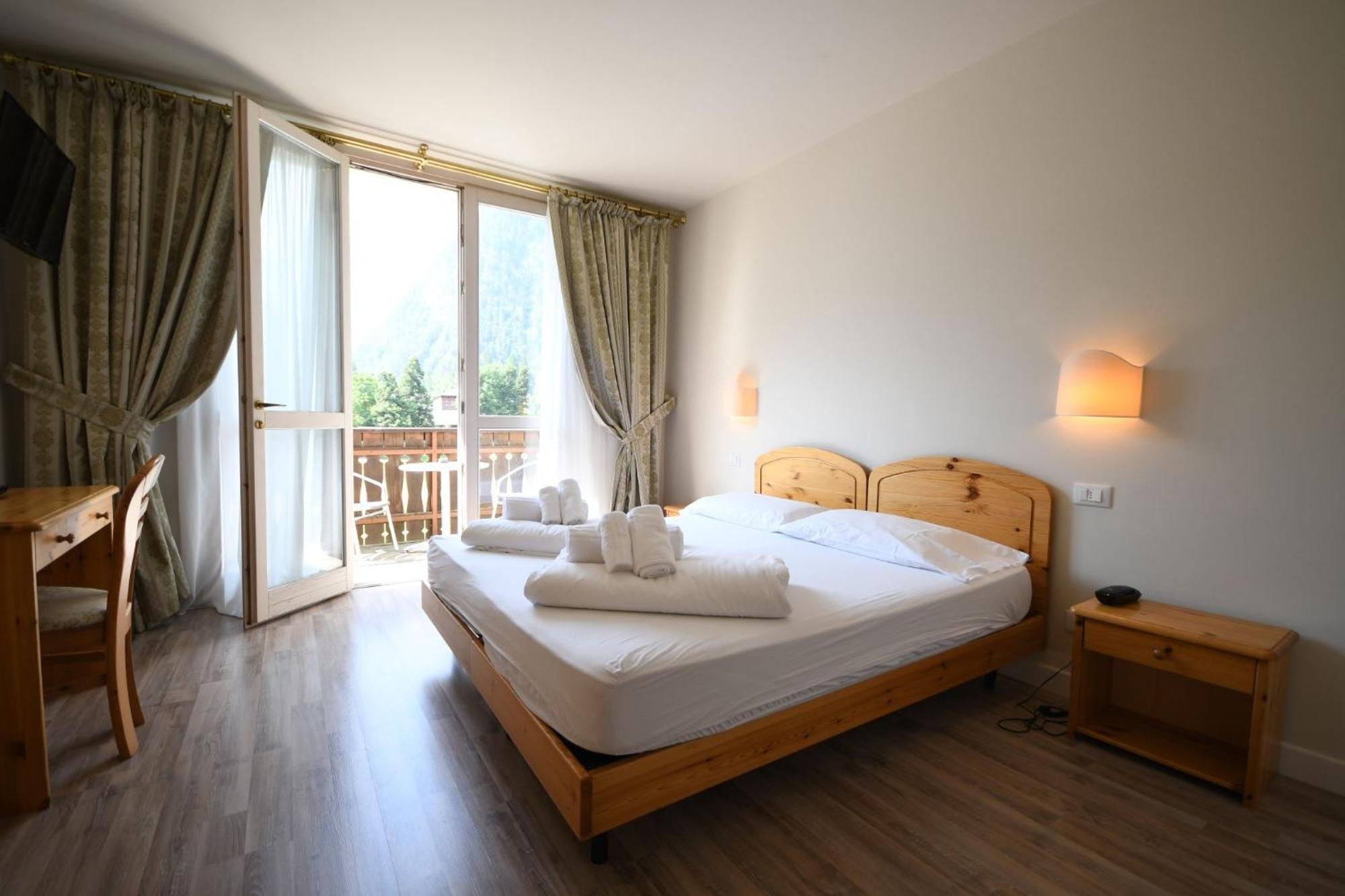 Hotel Saisera Valbruna Esterno foto